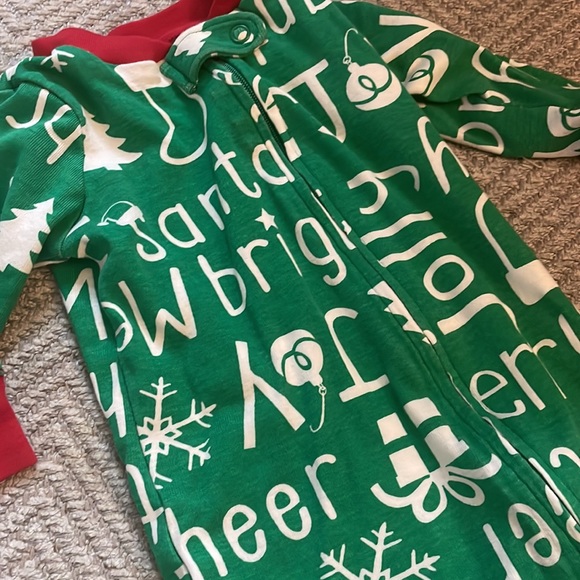 3/$15 Carters 6m Santa outfits - Christmas - Picture 4 of 4